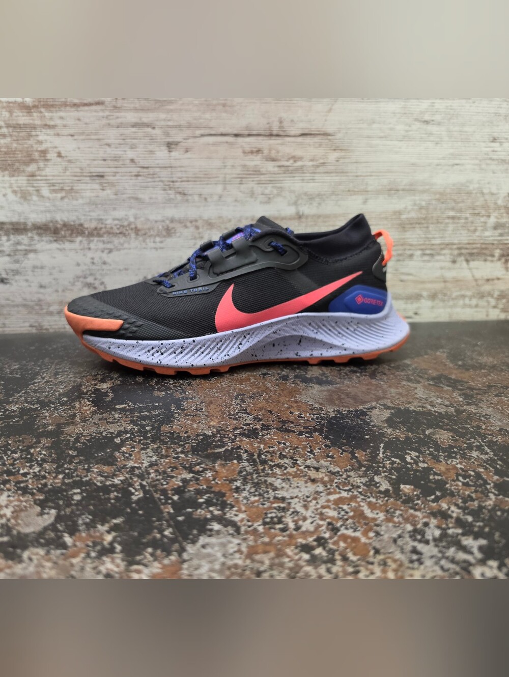 Womens Nike Pegasus Trail Goretex 3 Running Shoes Sz 8.5 Used DC8794 002